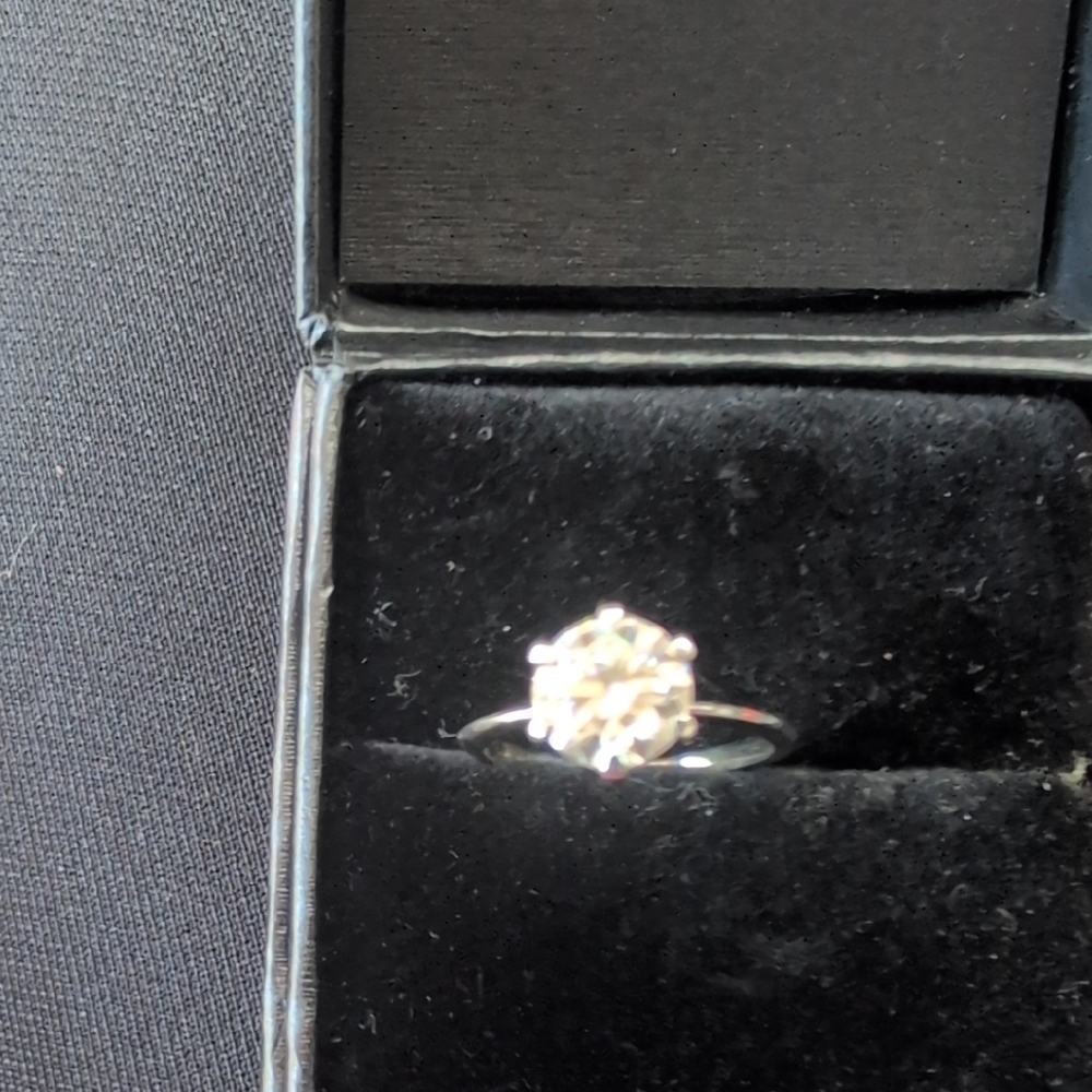 Silver Ring with Clear Stone - Picture 3 of 3
